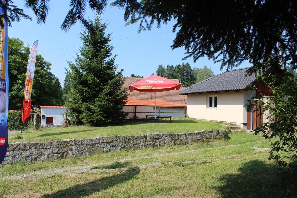 Čerčany 悠塞尔塔旅馆酒店 外观 照片