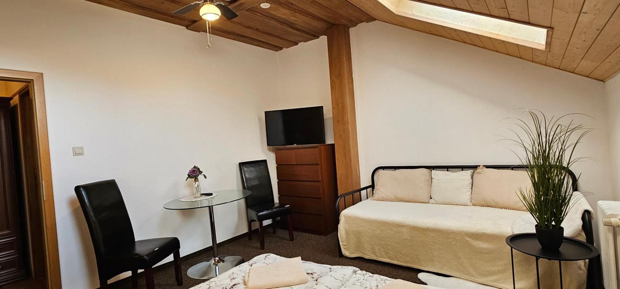 Čerčany 悠塞尔塔旅馆酒店 外观 照片